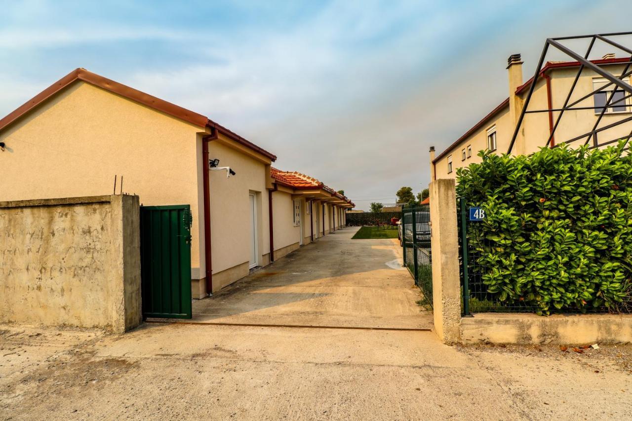 Simo Apartments Airport Podgorica Exteriér fotografie